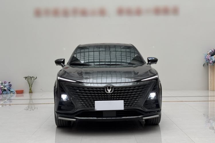 Used CHANGAN UNI-T 2023 Second-Generation 1.5T Prestige Model Exterior 4