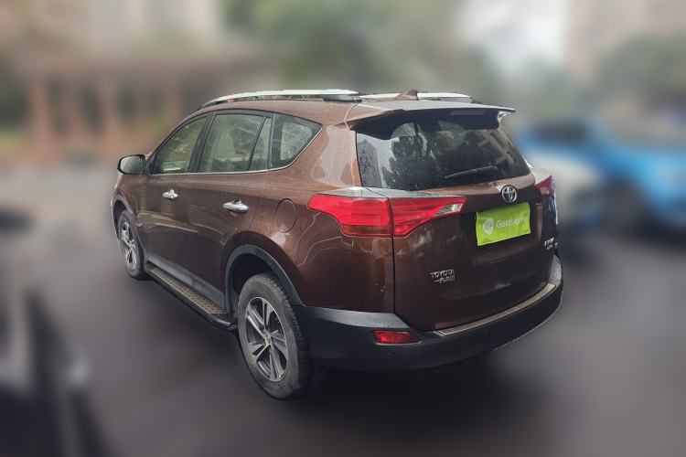 Used Toyota RAV4 2015 2.0L CVT Four-Wheel Drive New Edition