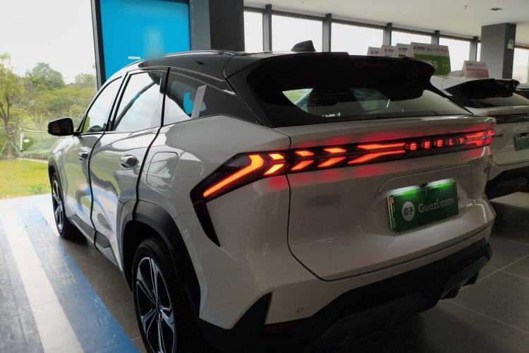 Used Geely Galaxy L7 2025 EM-i 115km Exploration+ Edition Rear Left 45 Deg