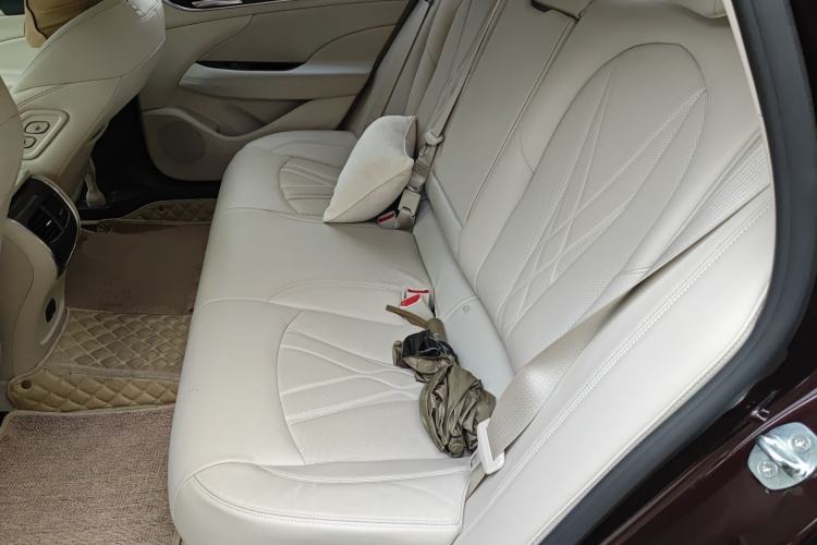 Used Buick LaCrosse 2021 Avenir Avia First-Edition Model Left Rear Seat