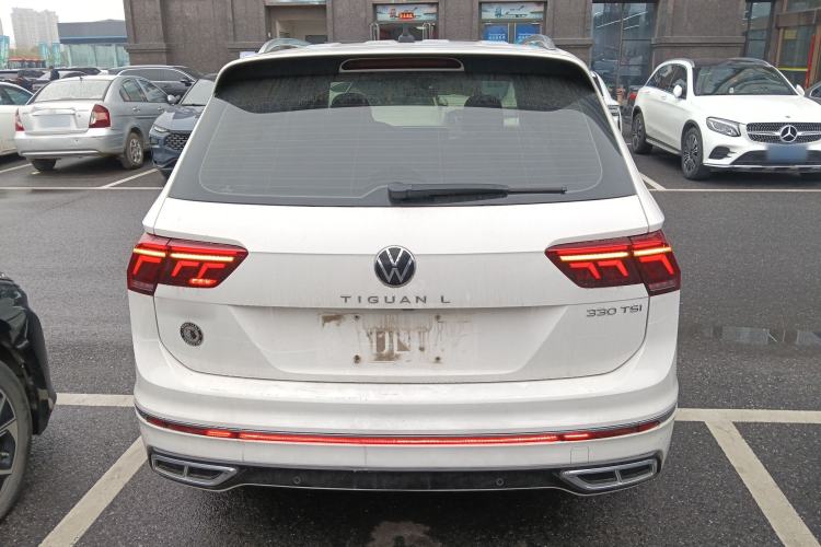 Used Volkswagen Tiguan L 2022 330TSI Automatic Two-Wheel Drive R-Line Flagship Edition Rear