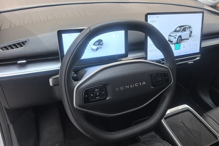 Used Venucia VX6 2023 520 Max