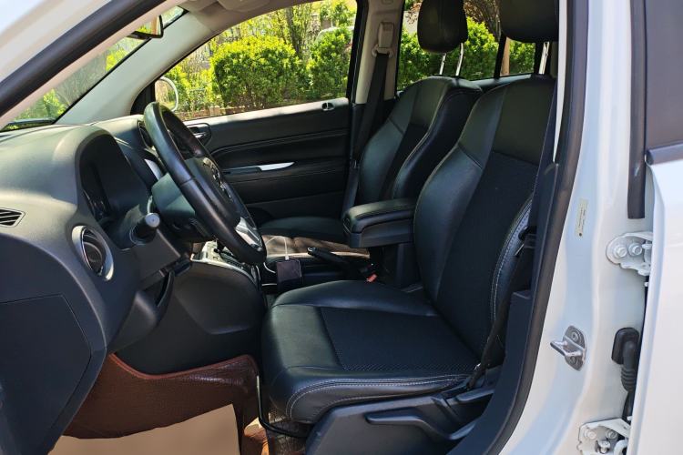 Used Jeep Compass 2014 Revised Version 2.4L Four-Wheel Drive Comfort Edition
