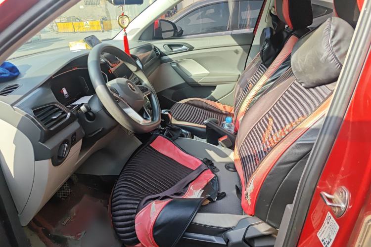 Used Volkswagen Tacqua 2020 1.5L Automatic Yue