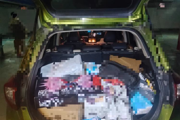 Used Honda Jade 2013 1.8L automatic Comfort version 5 seats Trunk