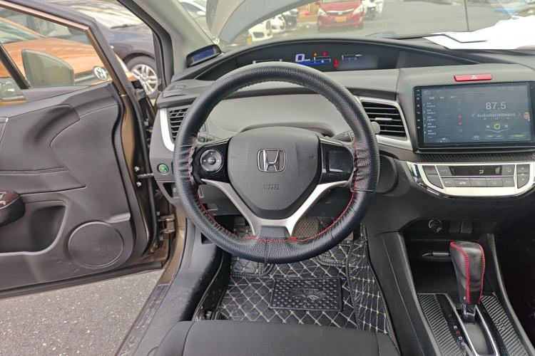 Used Honda Jade 2017 1.8L Automatic Classic Edition 5 seats