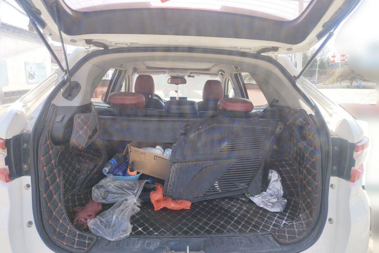 Used Soueast DX7 2018 Prime 1.8T DCT Flagship Model China V Standard Trunk