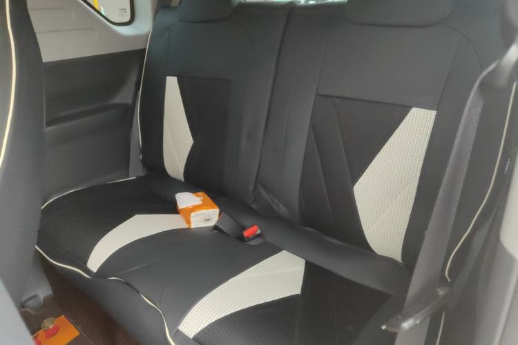 Used Geely Galaxy Panda 2024 Panda Mini 200km Endurance Bear
