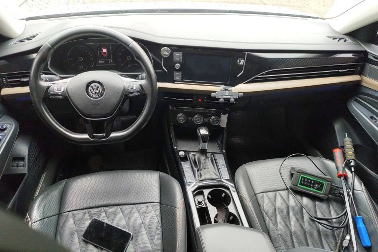 Used Volkswagen Passat New Energy 2019 430 PHEV Hybrid Luxury Edition Center Console