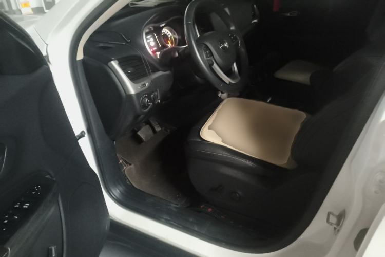 Used Jeep Cherokee 2016 2.4L Leading Edition
