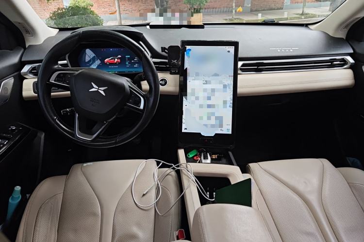 Used XPeng G3 2019 Smart Edition Center Console