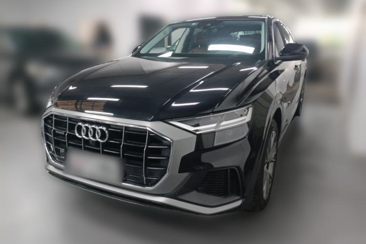 Used Audi Q8 2019 55 TFSI Luxury Dynamic Model