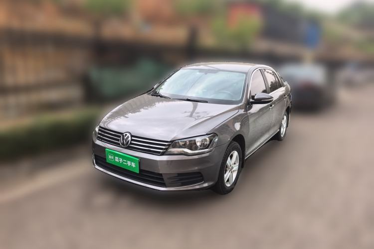 Used Volkswagen Bora 2013 1.6L Manual Fashion Edition