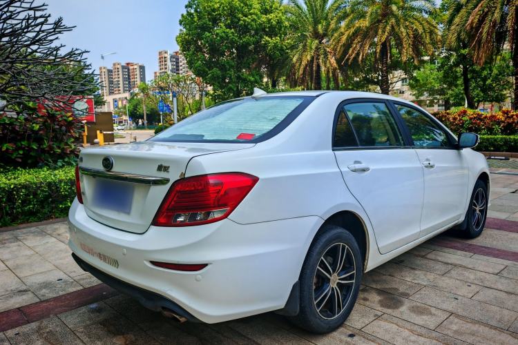 Used BYD Surui 2016 1.5L Manual Elite Edition Exterior 4