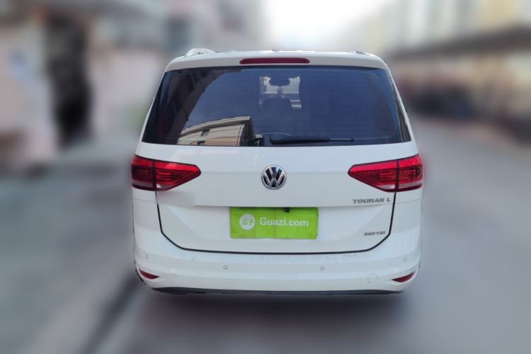 Used Volkswagen Touran 2016 Volkswagen Touran L 280TSI DSG Comfort Edition Rear