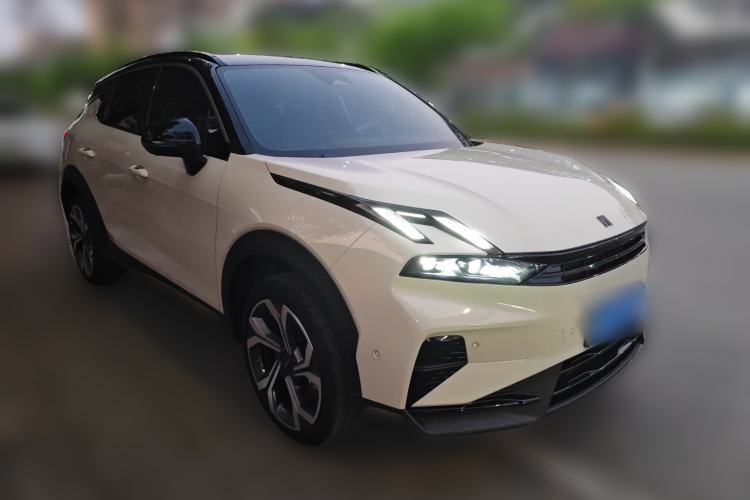 Used Lynk & Co 06 2025 Renew 1.5T Halo Front Right 45 Deg