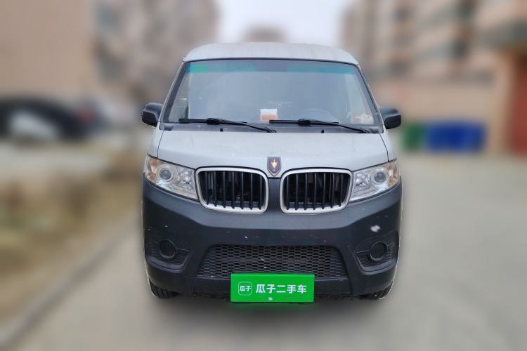 Used Jinbei Hiace X30 2021 1.5L Standard Version Air-Conditioner-Free Van China VI Emission Standard SWC15M Front