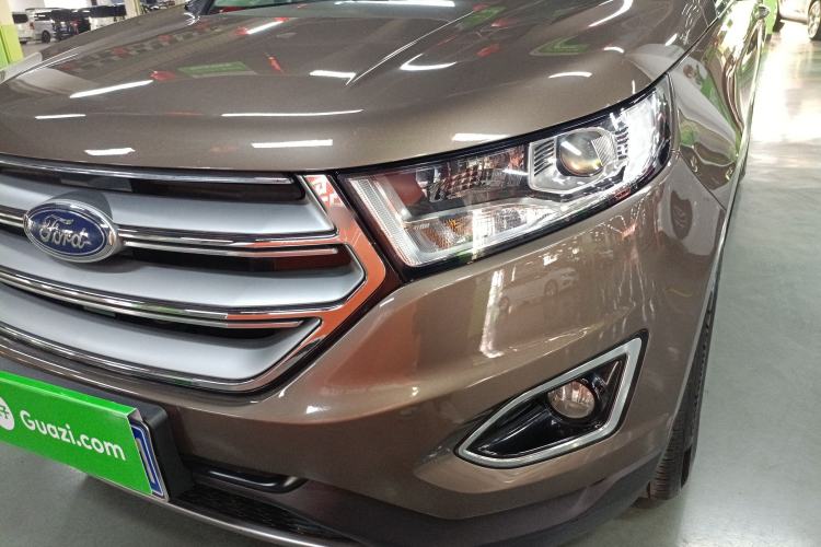 Used Ford Edge 2018 EcoBoost 245 Two-Wheel-Drive Platinum Edition 5 Seats