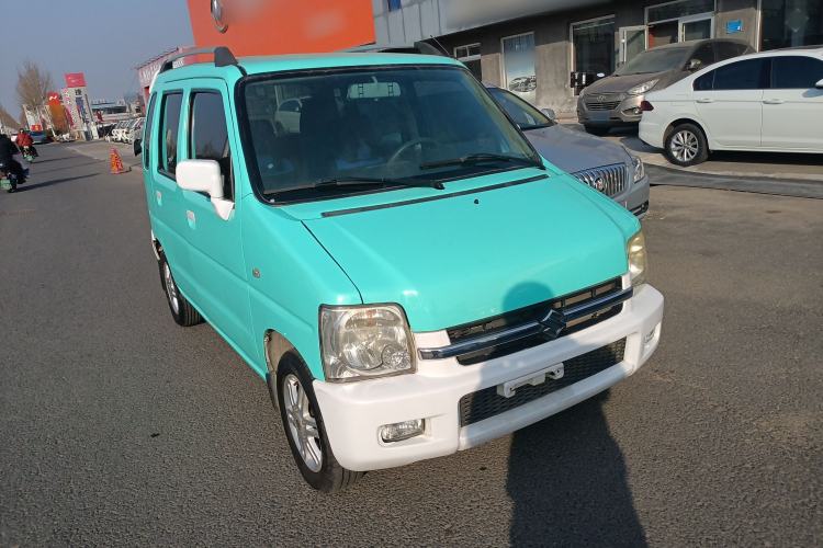 Used Suzuki Wagon R 2015 1.4L Manual All-Around Upgrade Version