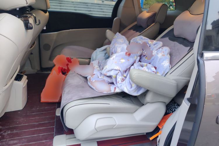 Used Buick GL8 2021 Land Cruiser Executive 652T Premium Model