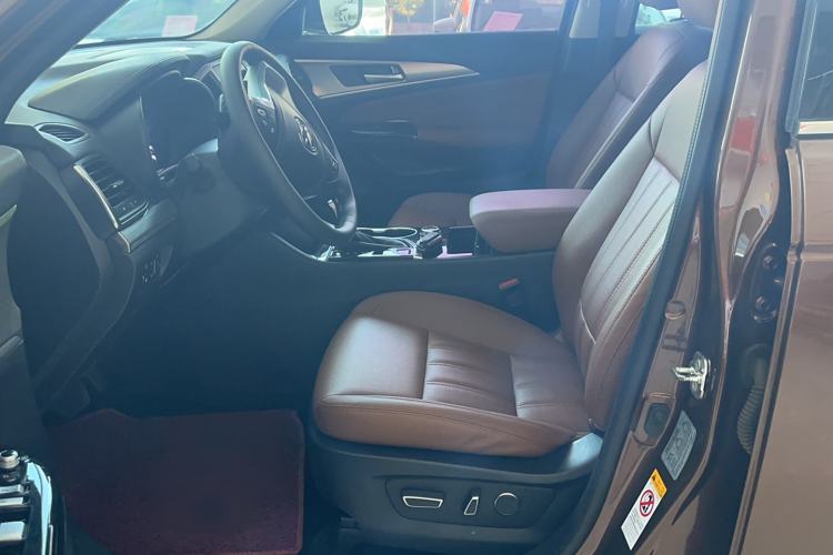 Used Changan CS95 2017 2.0T Two-Wheel Drive Zhituo Edition