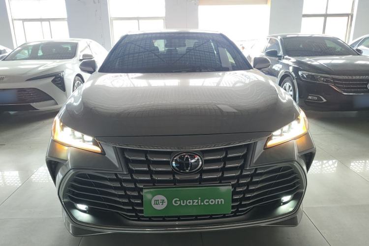Used Toyota Avalon 2024 Dual-Motor 2.0L Luxury Edition Front