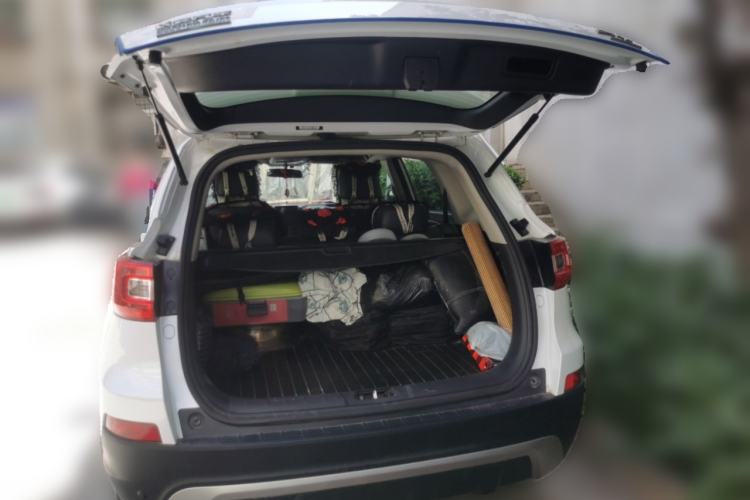 Used CHANGAN CS75 2014 2.0L Manual Luxury Version China IV Standard Trunk