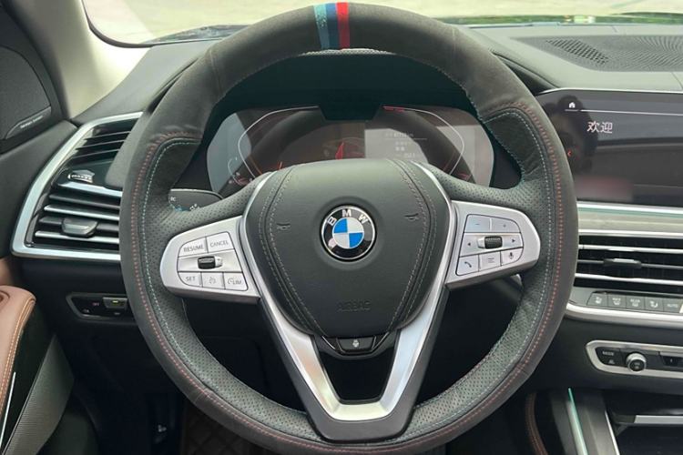 Used BMW X7 2020 xDrive40i Luxury Package with Leading Features