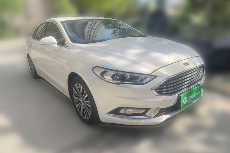 Used Ford Mondeo 2017 EcoBoost 180 Luxury Model Front Right 45 Deg