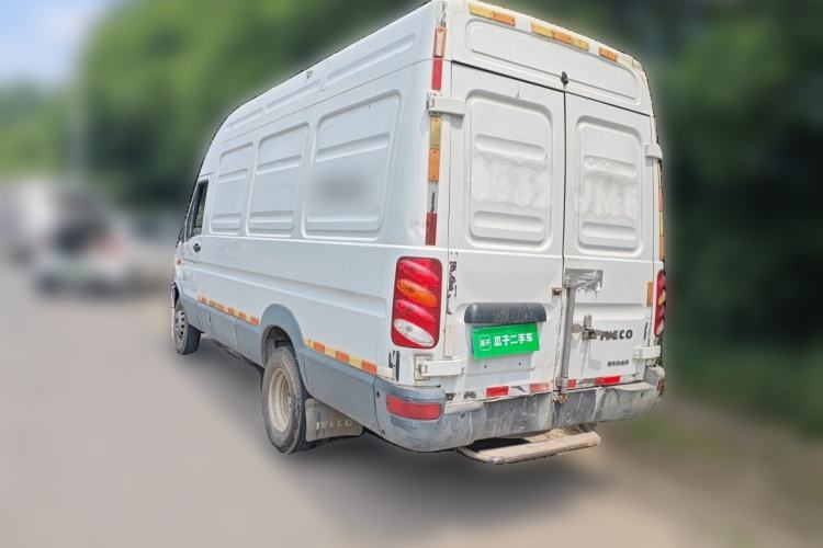Used Iveco Daily  Rear Left 45 Deg