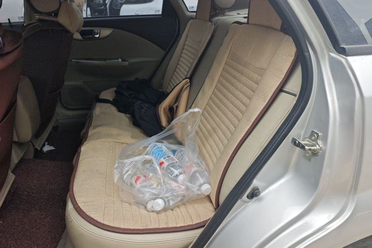 Used Buick Excelle 2015 1.5L Automatic Classic Model
