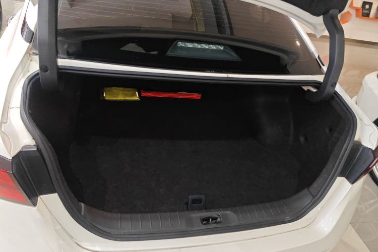 Used Nissan Teana 2021 2.0L XL Comfort Edition
