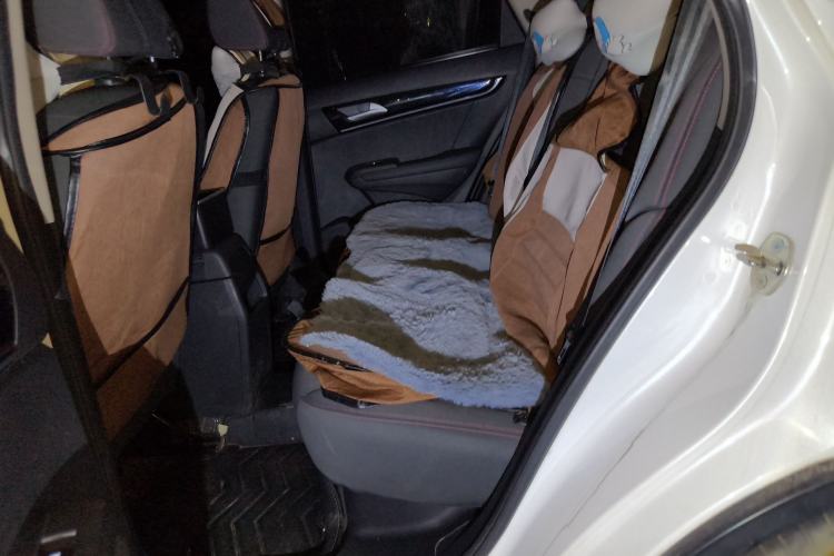 Used Dongfeng Aeolus AX5 2017 1.4T Automatic Qushang Model Left Rear Seat