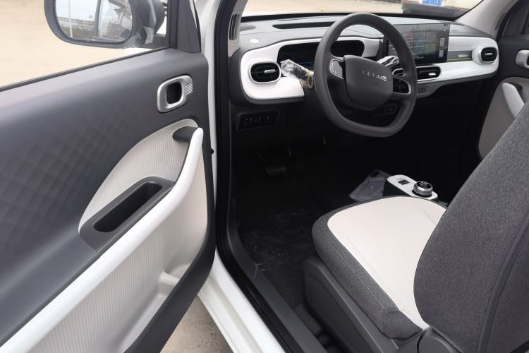 Used Geely Galaxy Panda 2025 210 km – Yuanqi Bear