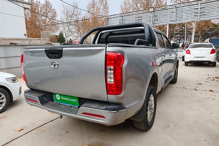 Used Great Wall Poer 2019 2.0T Commercial Version Manual Diesel Two-Wheel Drive Navigation Type Long Bed GW4D20M
