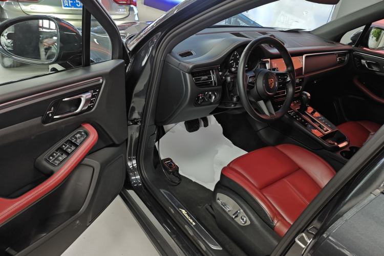 Used Porsche Macan 2023 Macan 2.0T