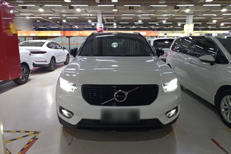 Used Volvo XC40 2021 T4 Four-Wheel Drive Smart & Sporty Edition