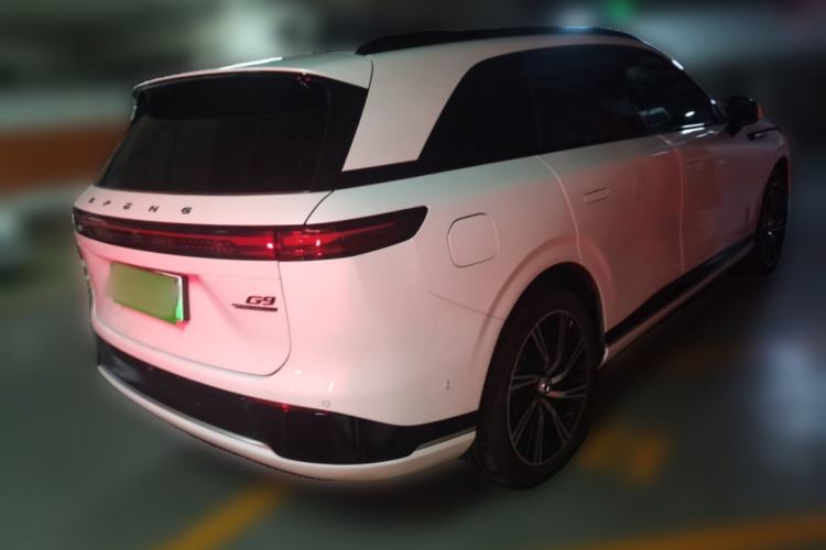 Used XPeng G9 2024 570 Max Rear Right 45 Deg