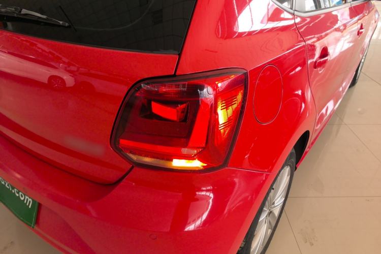 Used Volkswagen Polo 2014 1.4L Automatic Comfort Edition