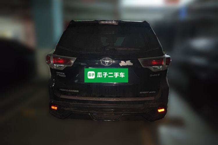 Used Toyota Highlander 2017 2.0T Four-Wheel Drive Luxury Edition 7 Seats