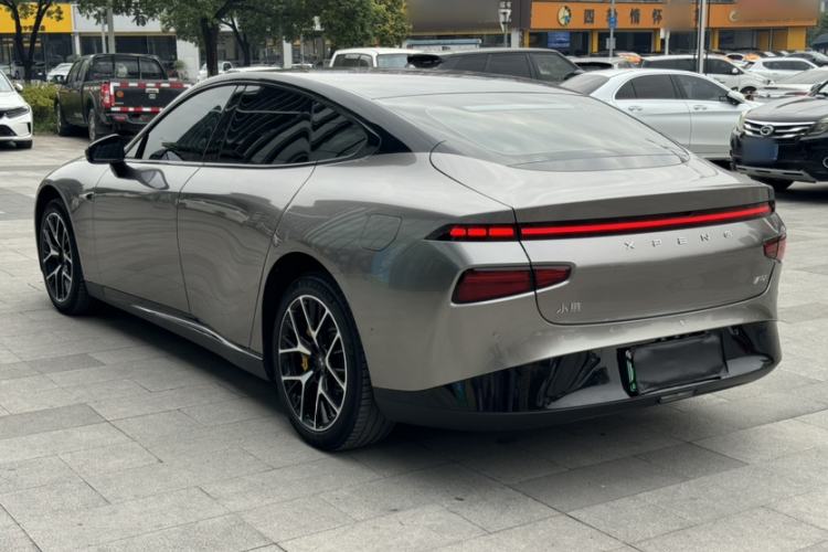 Used XPeng P7 2023 P7i 702 Pro