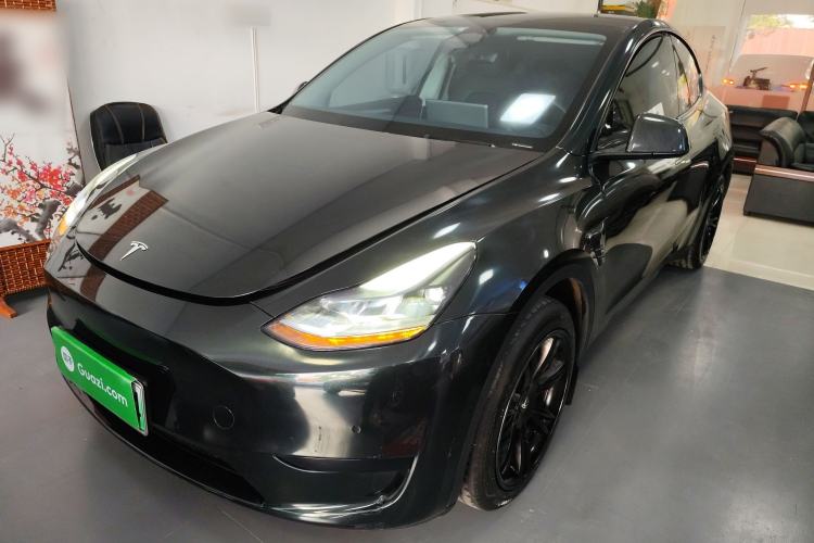Used Tesla Model Y 2023 Rear-Wheel-Drive Version