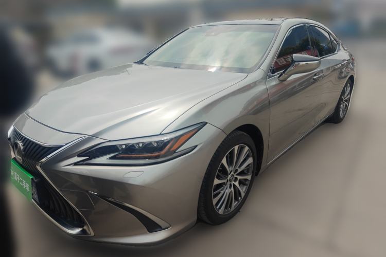 Used Lexus ES 2018 260 Luxury Edition China V Standard