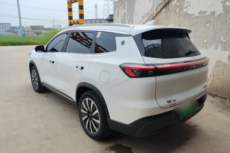 Used Chery Fengyun T8 2025 1.5T 130km Deluxe Version 5 Seats
