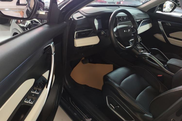 Used Geely Auto Emgrand X7 Sport 2022 Boyue X 1.8TD DCT ZhiShang Model Driver Seat