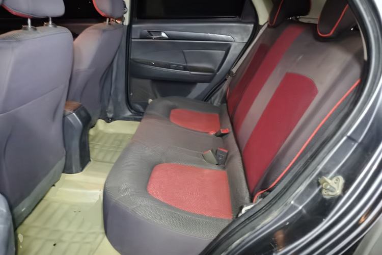 Used Dongfeng Aeolus H30 2013 CROSS 1.6L Manual Luxury Model
