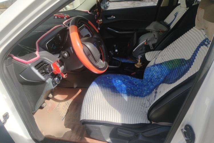 Used Ford Escort 2017 Happy Edition 1.5L Manual Fashion Model