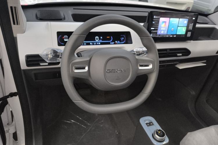 Used Geely Galaxy Panda 2024 Panda Mini 200km Endurance Bear