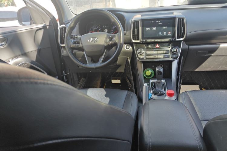 Used Hyundai ix35 2019 2.0L Automatic 2WD Zhiyong·Changxiang Edition China V Standard