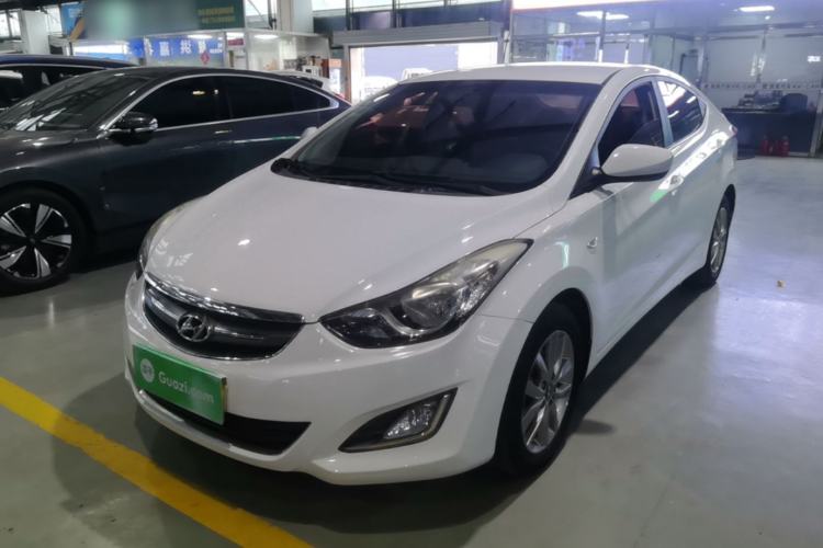 Used Hyundai Elantra (5th Generation / Langdong) 2015 1.6L Automatic Fashion Model